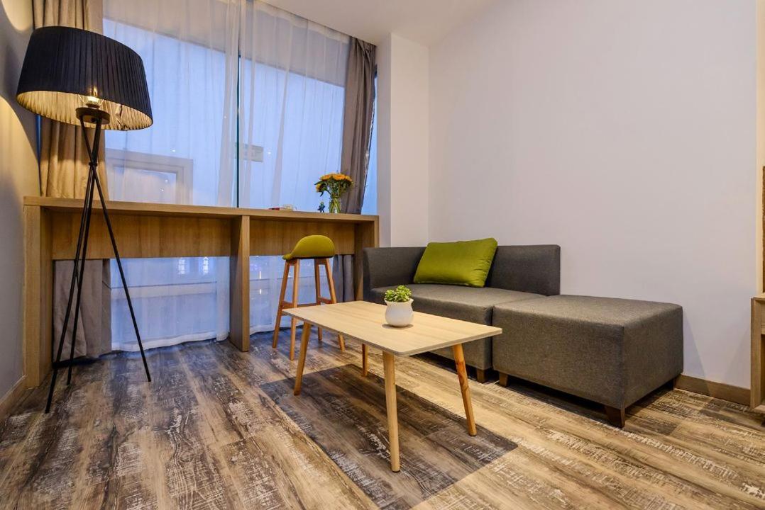 Heye International Youth Hostel Chongqing Esterno foto